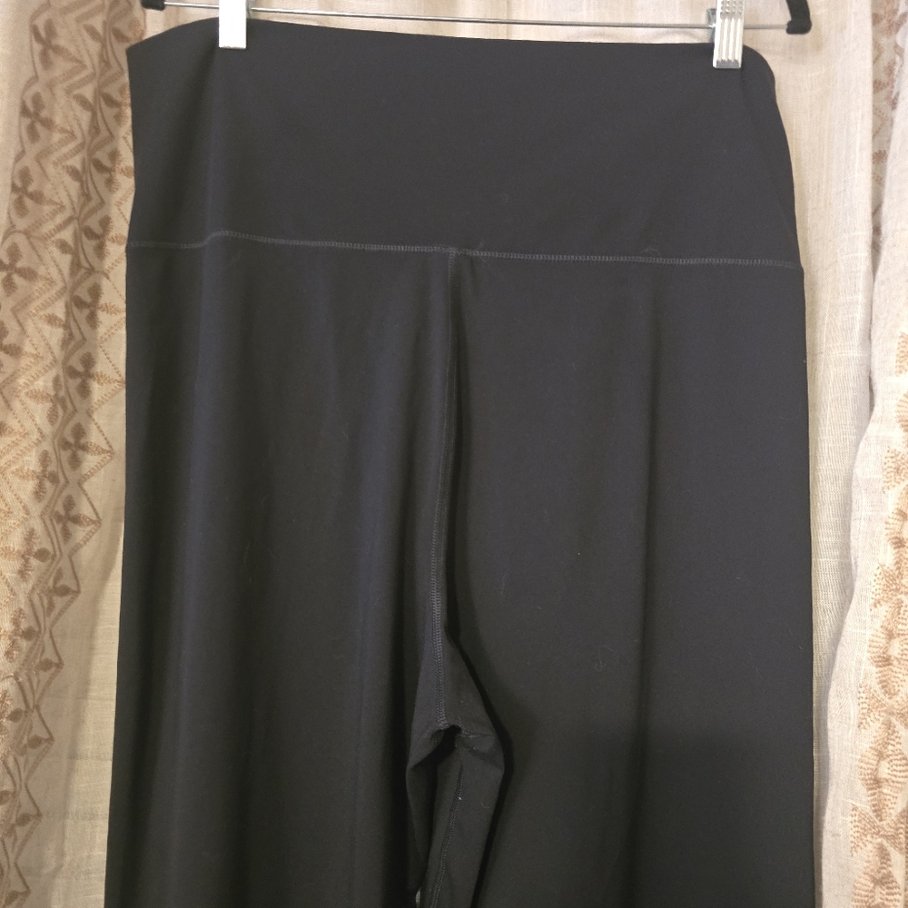 Fabletics Black Wide Leg Lounge Pants - Picture 6 of 6